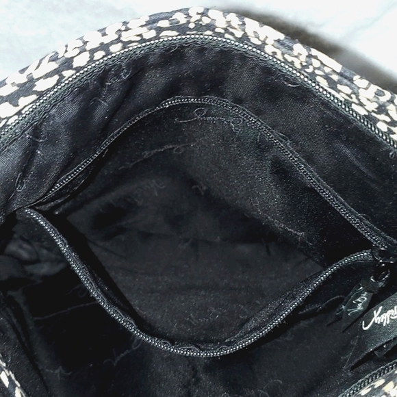 Vera Bradley Double Zip Mailbag Crossbody Retired Print Camo Cat - Picture 13 of 16